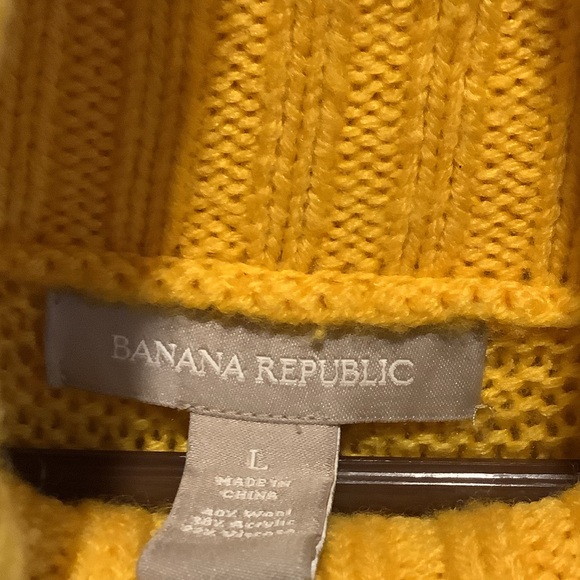 Banana Republic Yellow Cowl Neck Sweater - Picture 2 of 10
